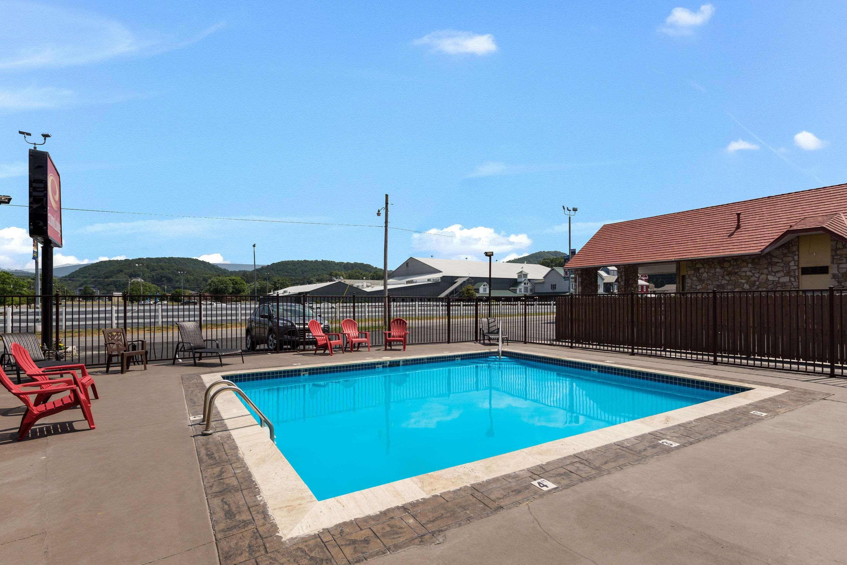 Econo Lodge Pigeon Forge Exterior photo